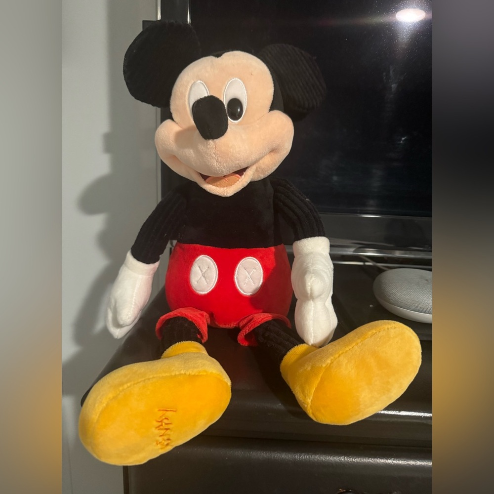 Disney Mickey Mouse Scentsy Buddy